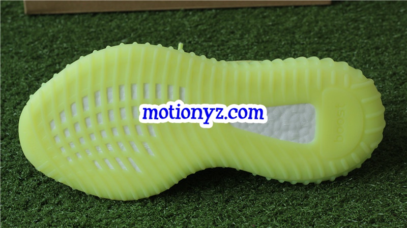 Adidas Yeezy Boost 350 V2 Semi Frozen Yellow